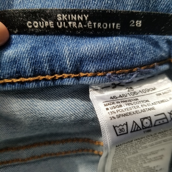 Banana Republic highrise jeans - Picture 3 of 15